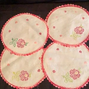 Vintage embroidered & crocheted pink white doilly